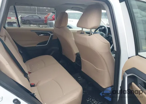 2021 Toyota Rav4 Xle from USA, damaged, VIN 2T3P1RFV9MC166085